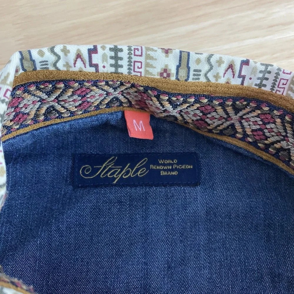 Staple Shirt Men's Medium Long‎ Sleeve Button Up Aztec Chest Pocket